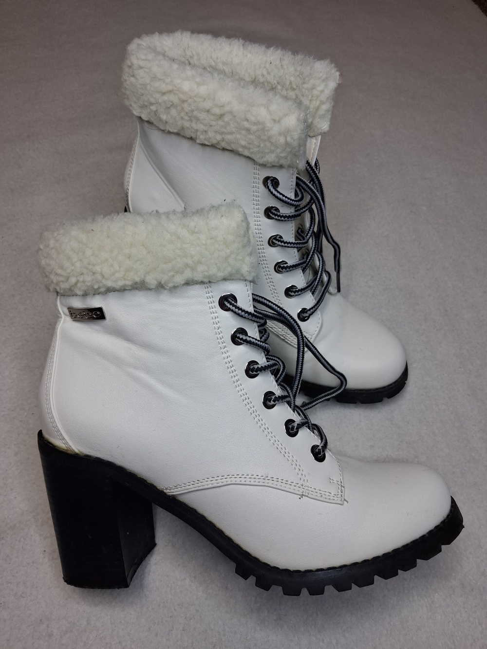 bebe White Faux-Shearling Lace-Up Chunky Heel Booties
